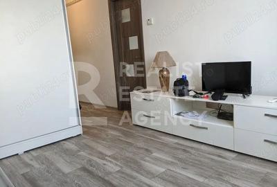 Vânzare, garsonieră în zona Militari - 2