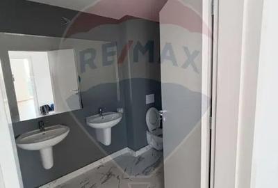 Apartament cu 3 camere decomandat în Periferie - 10