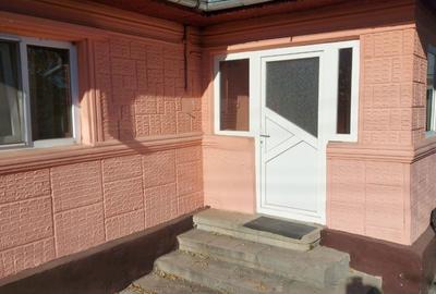 Casă cu 4 camere în Strejnicu - 2