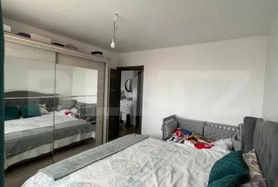 Apartament cu 4 camere semidecomandat în Ipotești - 7