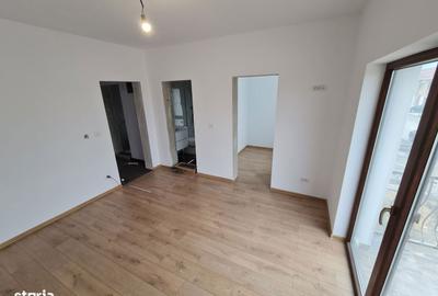 Casă cu 4 camere decomandat în Vladimirescu - 2