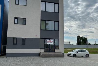 Spațiu comercial, de 55 mp, în Central - 9