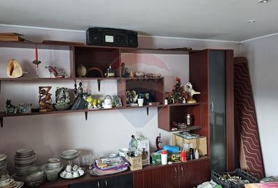 Casă cu 6 camere cu Teren 2803 Mp în Central - 24