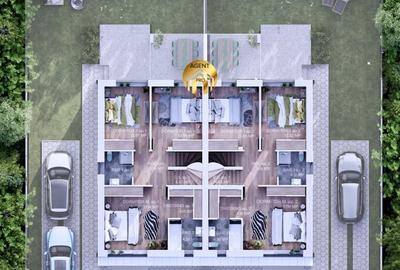 Casă cu 5 camere cu Teren 300 Mp în Odăi