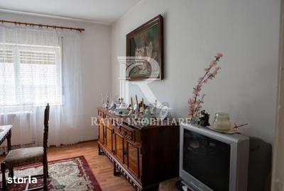 Apartament cu 4 camere în Ultracentral