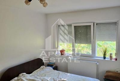 Apartament cu 3 camere semidecomandat, mobilat în Circumvalațiunii - 3