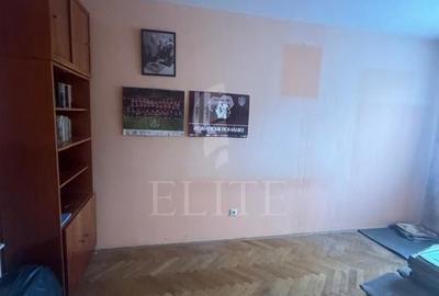 Apartament 4 camere în zona STRAZII SCARISOARA - 8