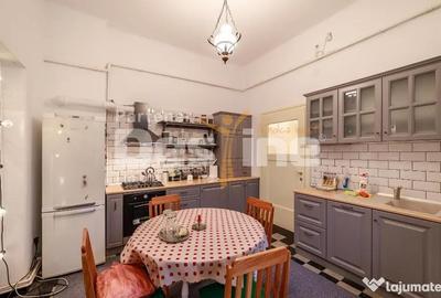 Apartament cu 4 camere decomandat în Central - 10