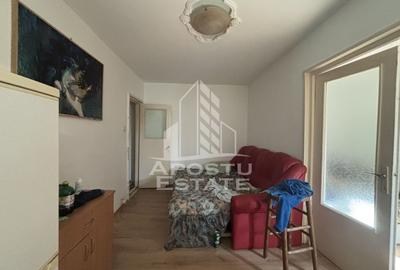 Apartament cu 3 camere in zona Sagului, etaj intermediar - 3