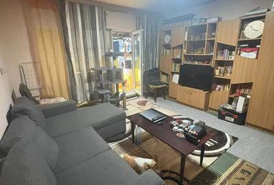 Apartament de vanzare - 1