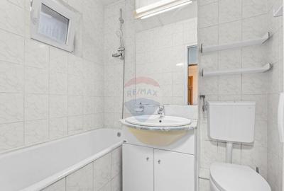 Apartament cu 3 camere de vanzare- COMISION 0% - 9