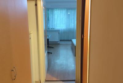 Titan, metrou Costin Georgian - 10