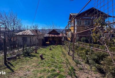 Casă cu 4 camere în Jercălăi - 18