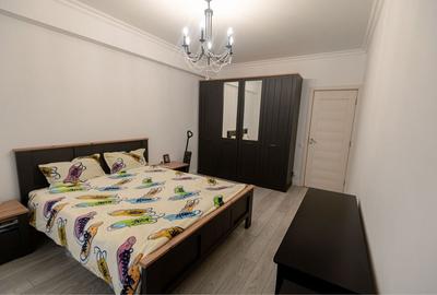 Apartament cu 3 camere decomandat în Faleză - 3