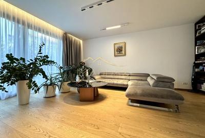 Duplex cu 6 camere în Iancu Nicolae