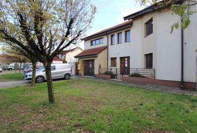 Cetatii; 5 camere, spatiu depozitare, garaj, curte, ideal pentru sediu firma. - 1