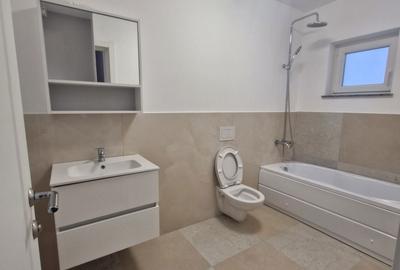 Casă cu 4 camere în Central - 2