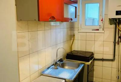 Apartament cu 3 camere semidecomandat, mobilat în Semicentral - 1