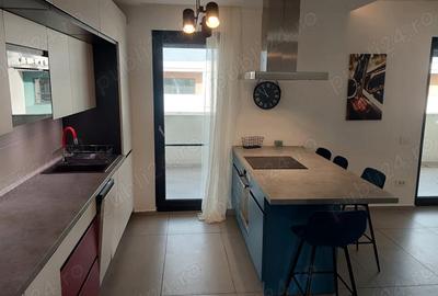 Apartament cu 3 camere semidecomandat în Central - 6