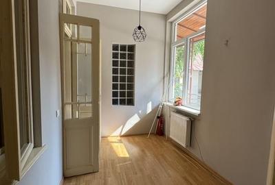 2 ETAJE DE INCHIRIAT Piata Amzei- Piata Romana IM507 - 15