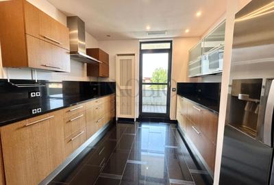 Apartament cu 3 camere decomandat, mobilat în Capitale - 8
