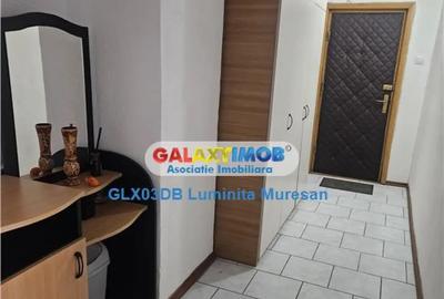 Apartament cu 3 camere decomandat în Micro 12 - 5