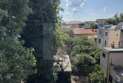 Apartament cu 4 camere decomandat în Domenii - 9