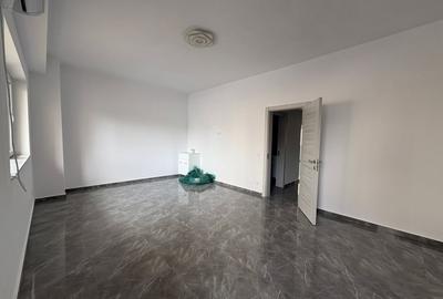 Apartament,3 camere, decomandat, 83 mp, Cartier Rovine, Zona Gara - 2