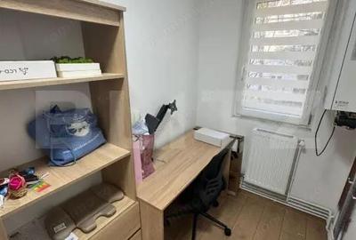 Apartament cu 3 camere decomandat în Central - 2