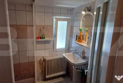 Casă cu 3 camere cu Canalizare în Centura - 7