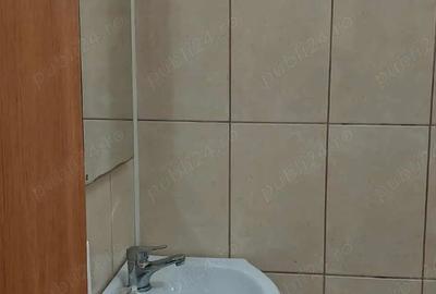 De vanzare ap. 2cam. mobilat, M9, 32mp, str. Avram Iancu-9 Mai - 9