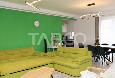 Apartament 3 camere de vanzare mobilat utilat 71 mpu City Residence - 1