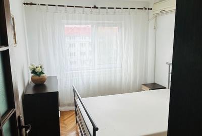 Apartament cu 3 camere decomandat, mobilat în Lipovei - 2