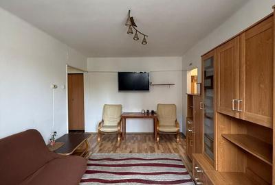 Apartament cu 3 camere semidecomandat în Central - 7