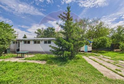 Casă individuală cu 2 camere cu Teren 4000 Mp în Butimanu - 1