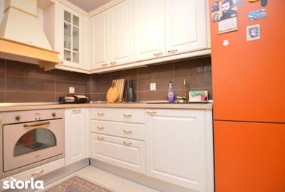 Apartament cu 3 camere semidecomandat în Calea Călărașilor - 5