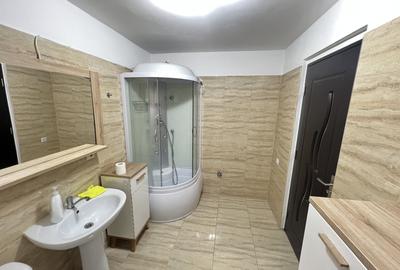 Duplex cu 4 camere cu Canalizare în Sânpetru - 8