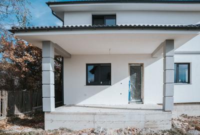 Casă cu 4 camere în Central - 5