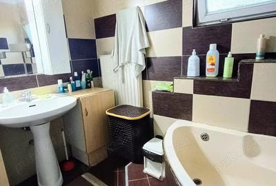 Vila moderna cu panouri fotovoltaice ?i termosemineu proprietar, in Turda - 7