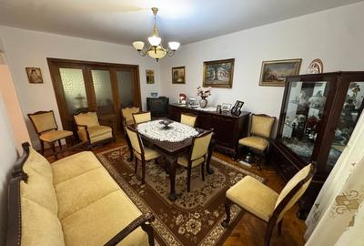 Apartament cu 4 camere decomandat, mobilat în 1 Mai