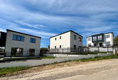 Casă individuală cu 3 camere cu Teren 250 Mp în Central - 34
