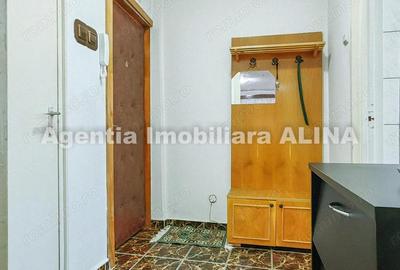 Apartament cu 2 camere decomandat în Minerul - 2