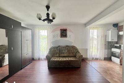 Casă cu 3 camere cu Teren 1000 Mp în Bradu - 7