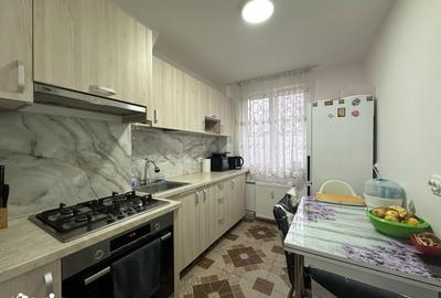 Apartament cu 3 camere decomandat în Democrației - 3