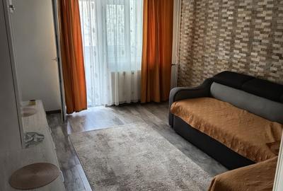 Apartament cu 2 camere decomandat în Vest - 1