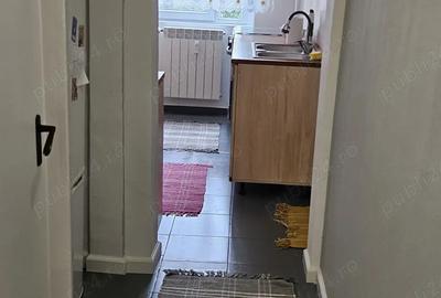 Inchiriez apartament 2 camere - 3