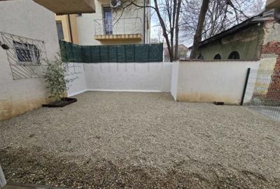 Apartament cu 2 camere decomandat, mobilat în Tei - 2