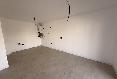 Duplex cu 4 camere cu Canalizare în Cetate - 2