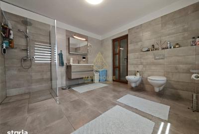 Casă cu 6 camere cu Teren 3350 Mp în Hemeiuș - 6