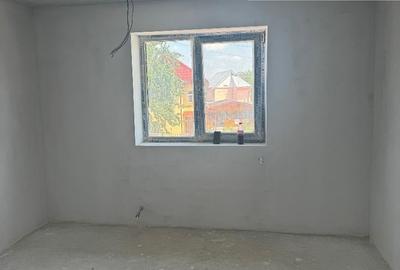 Apartament cu 3 camere în Gara Veche
